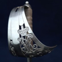 British 1895 Pattern Infantry Officers Sword with Pre Regulation Field Scabbard 15